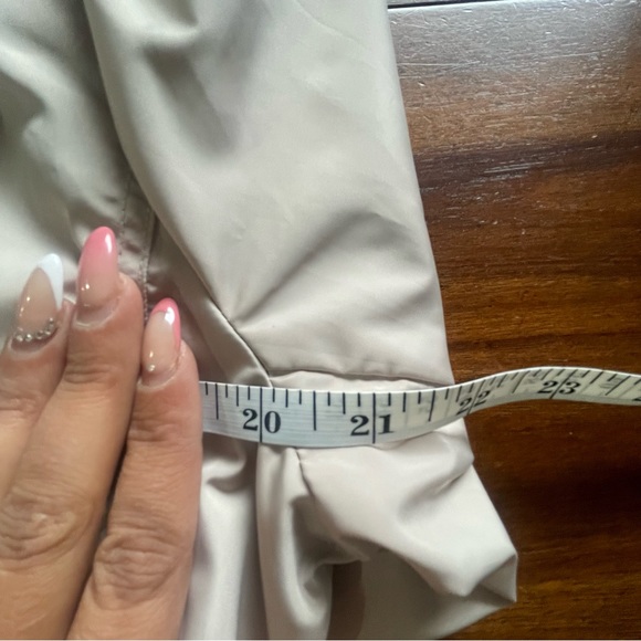 ONYX Life tench coat! Business casual tan jacket - Picture 7 of 9